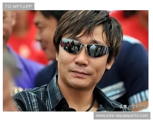 足球场上的大傻哥：从绿茵新星到球迷心中的传奇人物